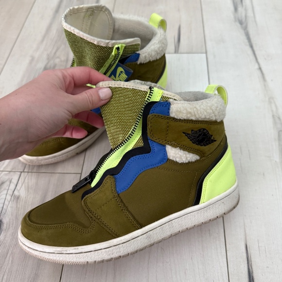 Nike Air Jordan 1 Retro High Zip Olive / Volt / Blue – Women’s US 7.5 - Picture 2 of 8